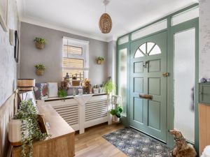 Photo 24- click for photo gallery